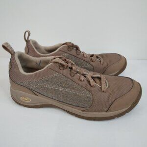 Chaco Kanarra Lace Up Tan Sneakers Size 8